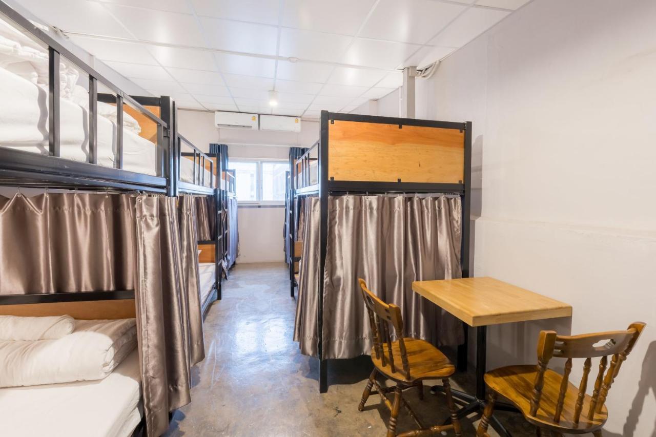 Hostel Lemon Siam Petchaburi Road Бангкок Екстер'єр фото