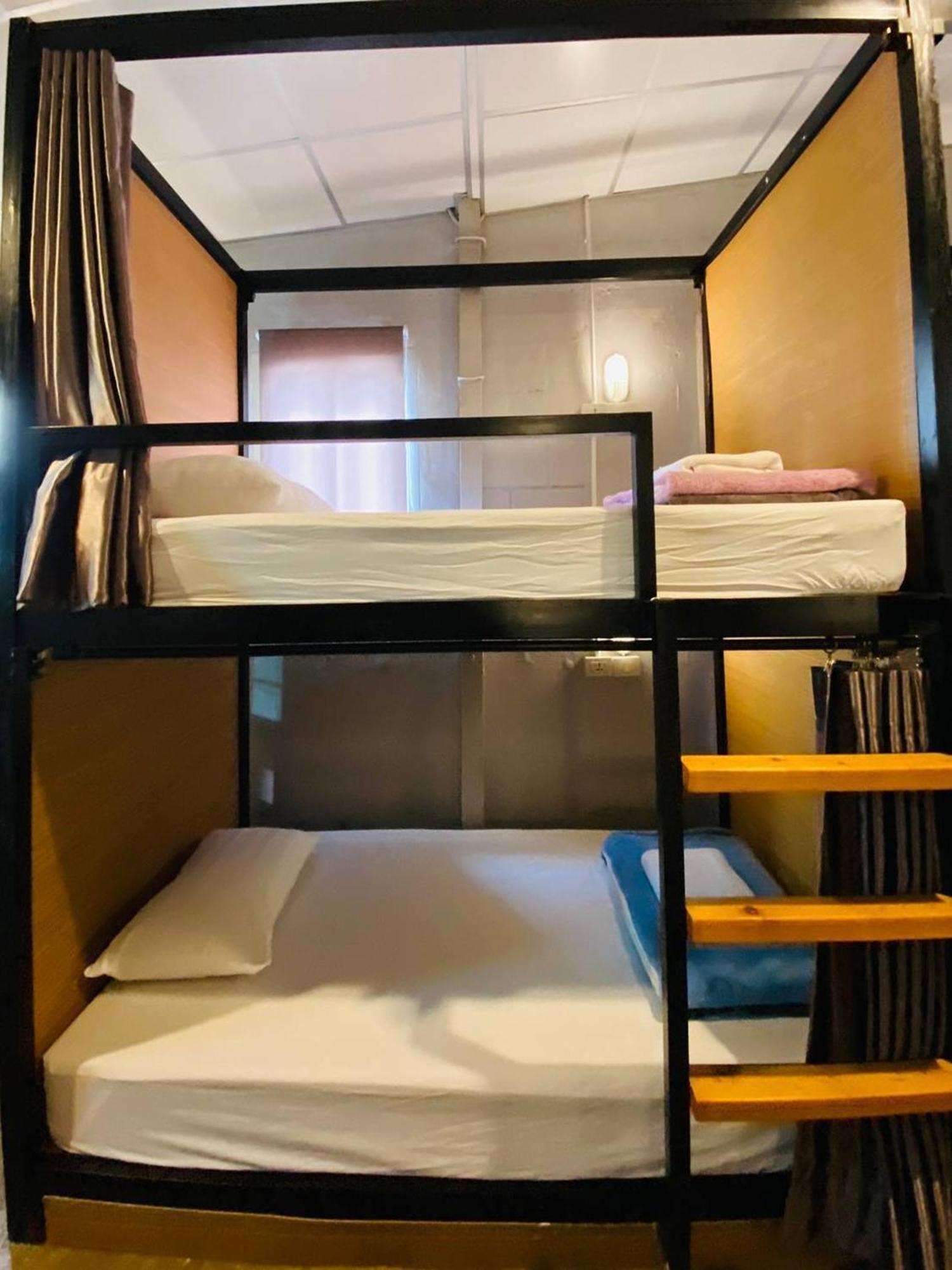 Hostel Lemon Siam Petchaburi Road Бангкок Екстер'єр фото