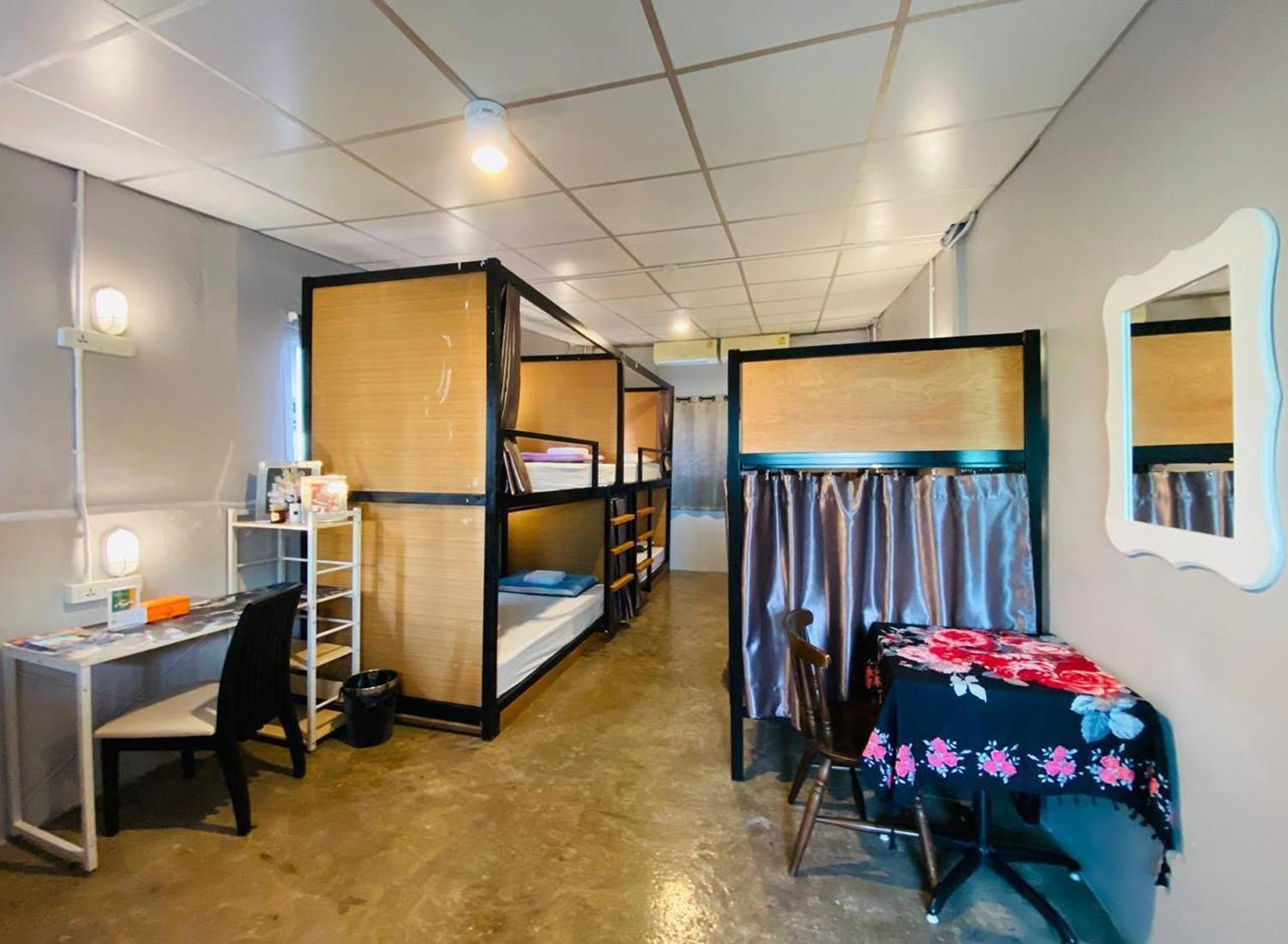 Hostel Lemon Siam Petchaburi Road Бангкок Екстер'єр фото