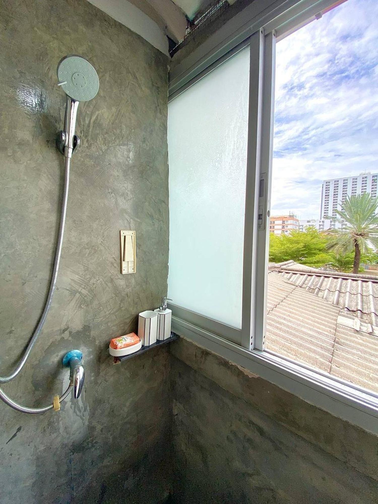 Hostel Lemon Siam Petchaburi Road Бангкок Екстер'єр фото