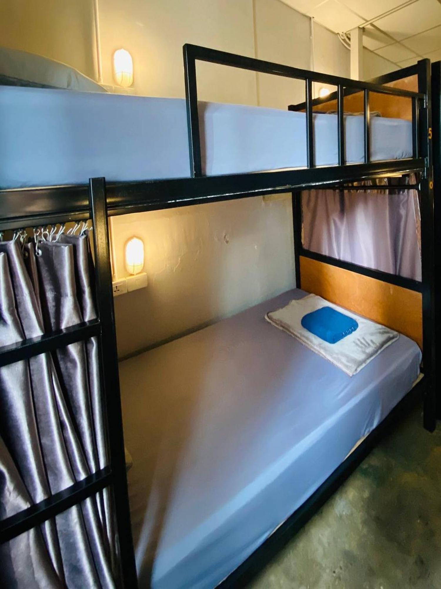 Hostel Lemon Siam Petchaburi Road Бангкок Екстер'єр фото