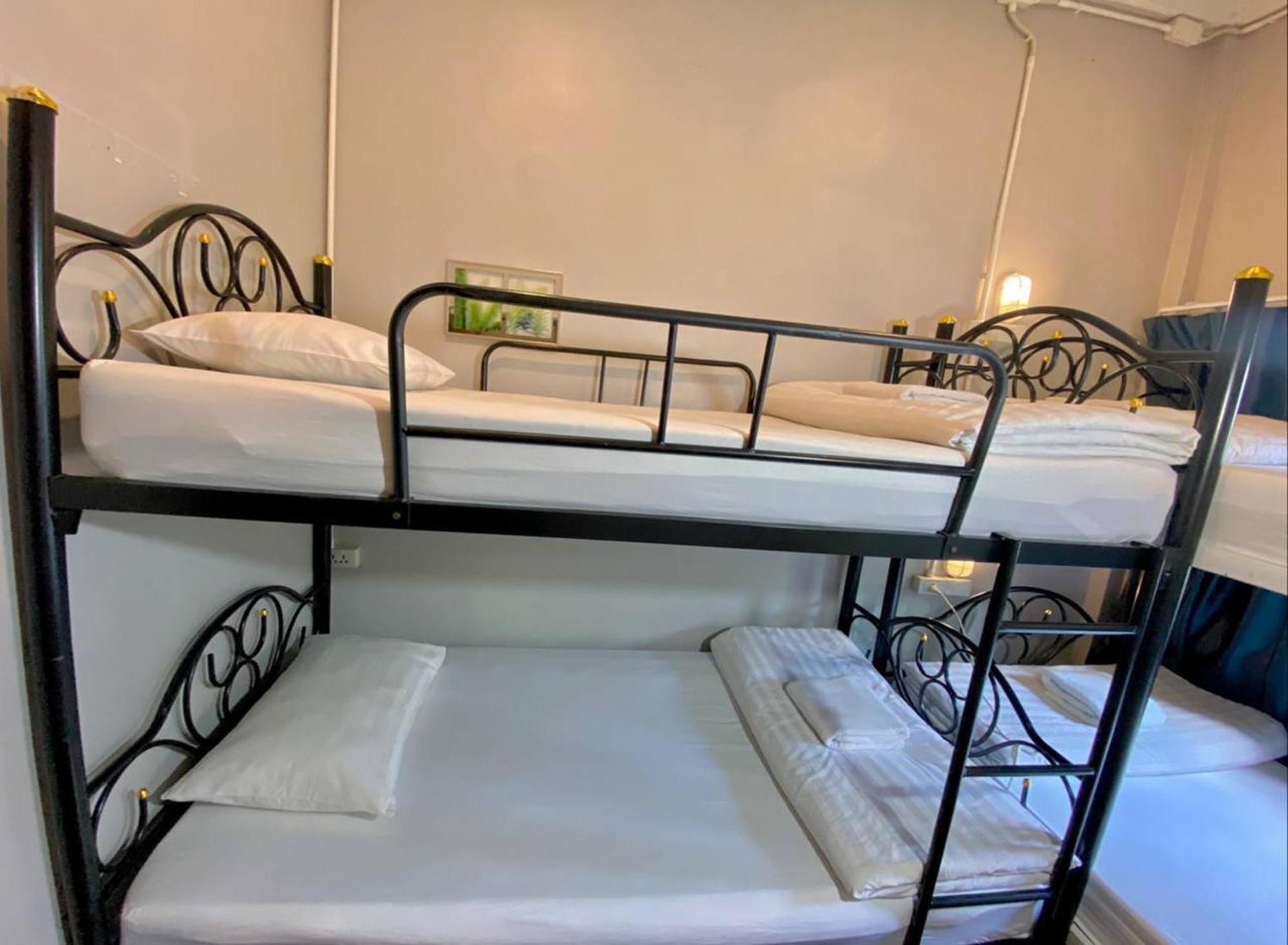 Hostel Lemon Siam Petchaburi Road Бангкок Екстер'єр фото