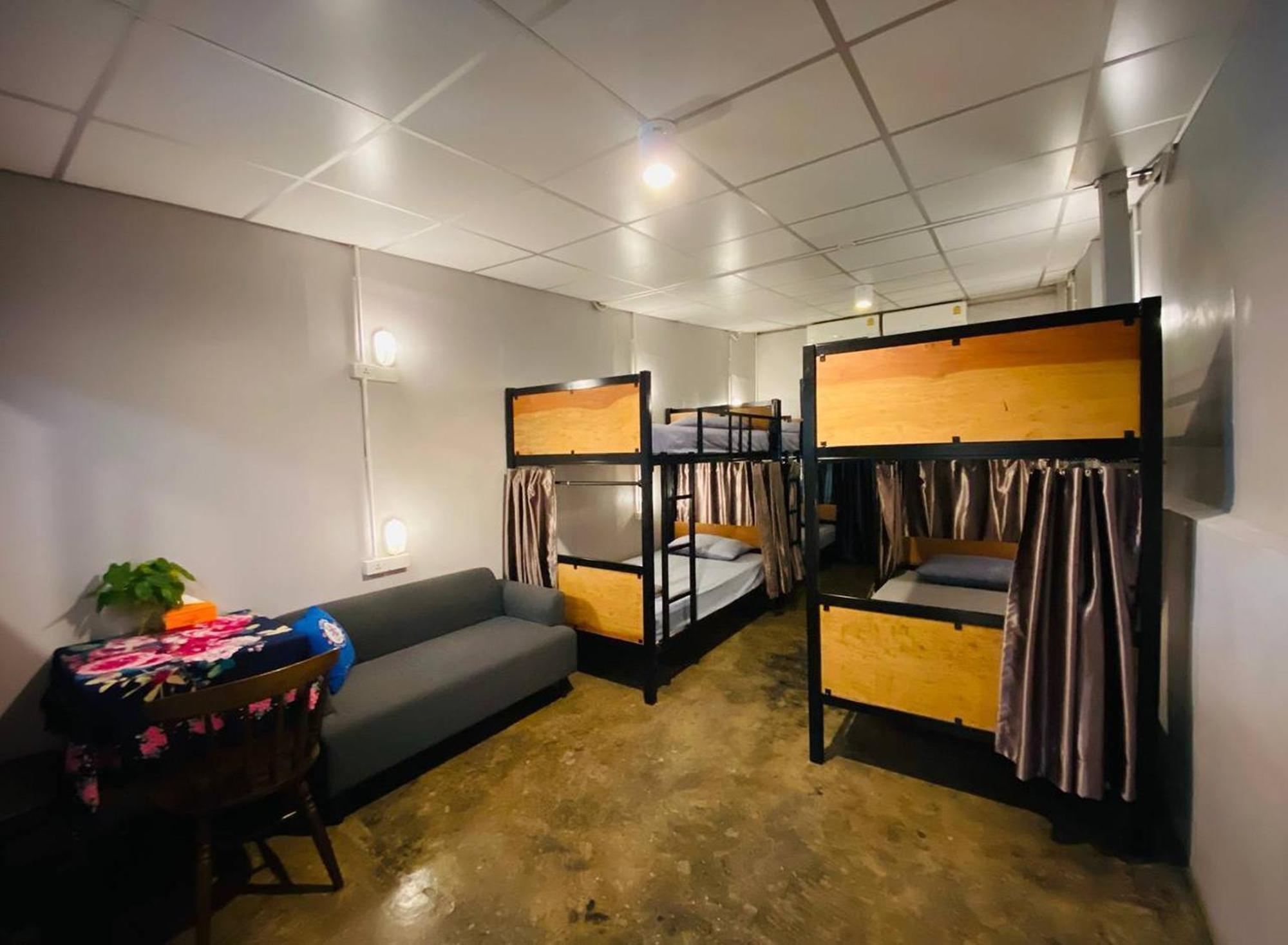 Hostel Lemon Siam Petchaburi Road Бангкок Екстер'єр фото