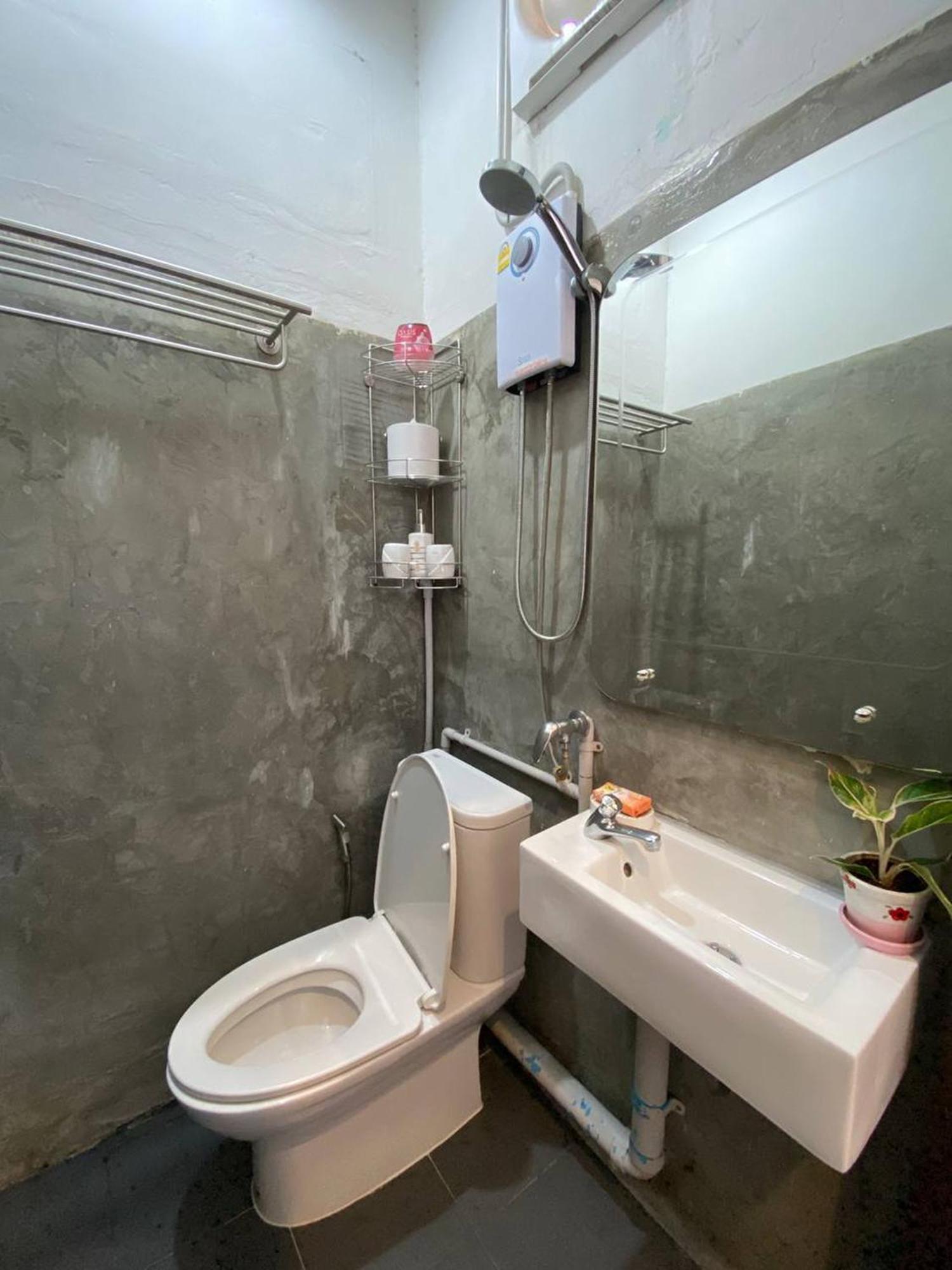 Hostel Lemon Siam Petchaburi Road Бангкок Екстер'єр фото